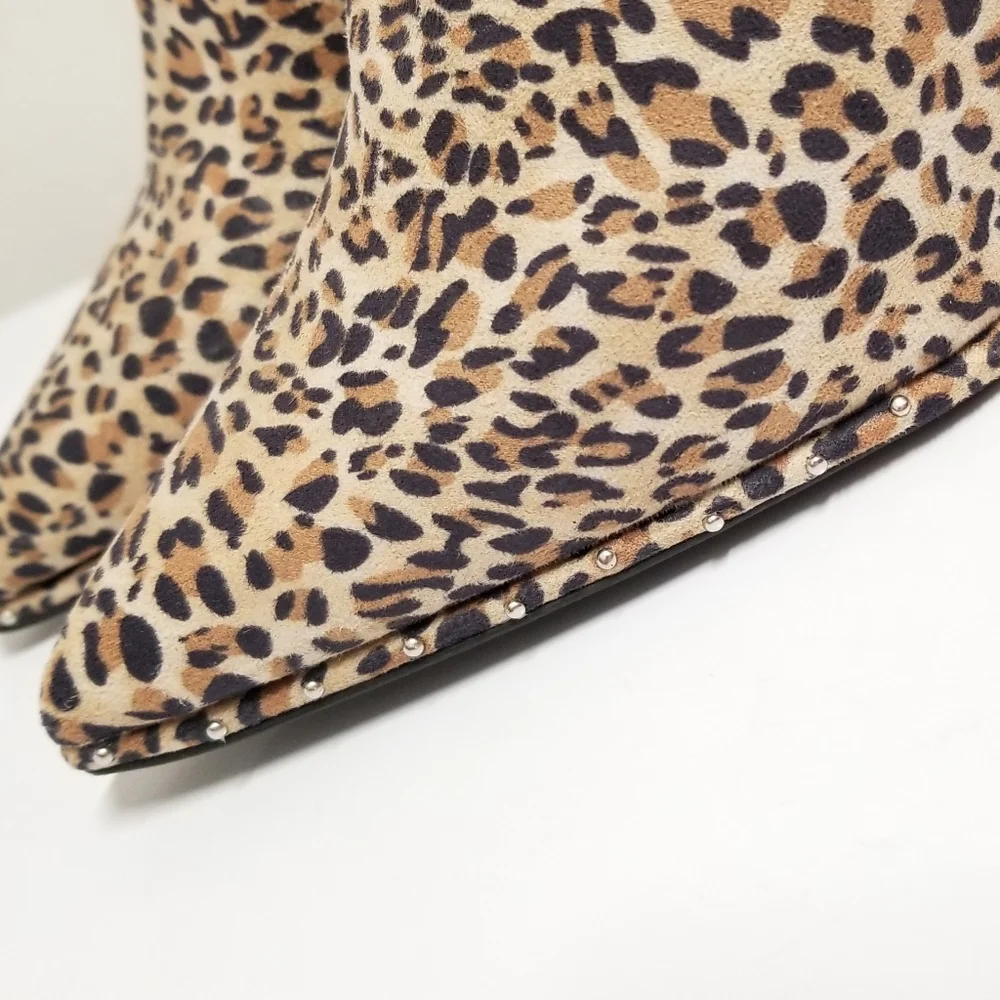 Qupid Into The Wild Black & Tan Leopard Print Stud Detail Stiletto Booties Sz 8 - Picture 3 of 12